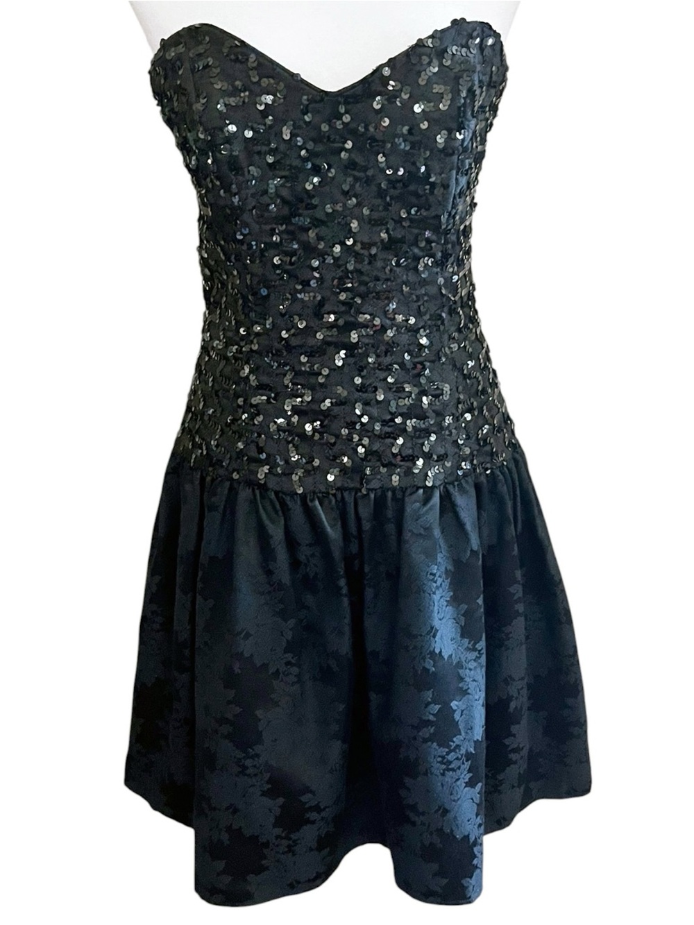 Vintage Jessica McClintock Gunne Sax Black Floral Brocade Sequin Strapless Dress
